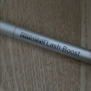 Rodan and Fields Lash Boost